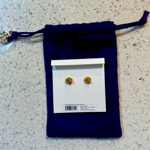 NWT Tory Burch Roxanne Button Earring, Lime color with Gold accents, Fall ‘23 - Picture 3 of 3